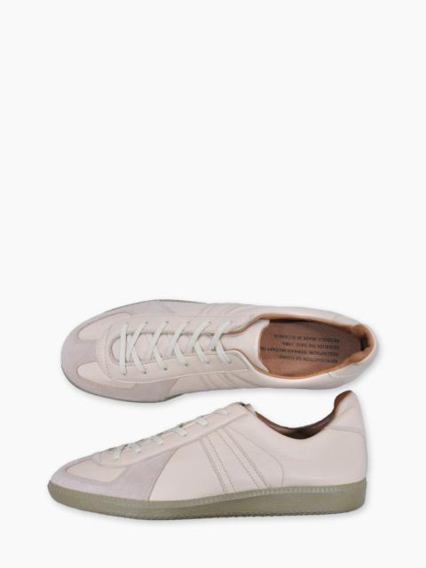 REPRODUCTION OF FOUND REPRODUCTION OF FOUND 1700L GERMAN MILITARY TRAINER NUDE