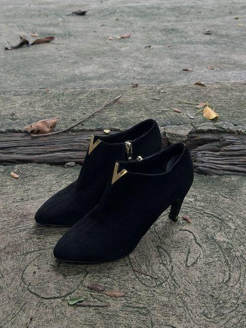 Louis Vuitton Louis Vuitton V Black Suede Ankle Boots