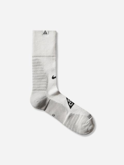 Nike ACG Outdoor Cushioned Crew Socks Summit White / Light Smoke Grey