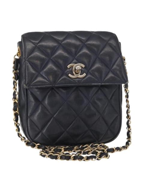 CHANEL Leather handbag