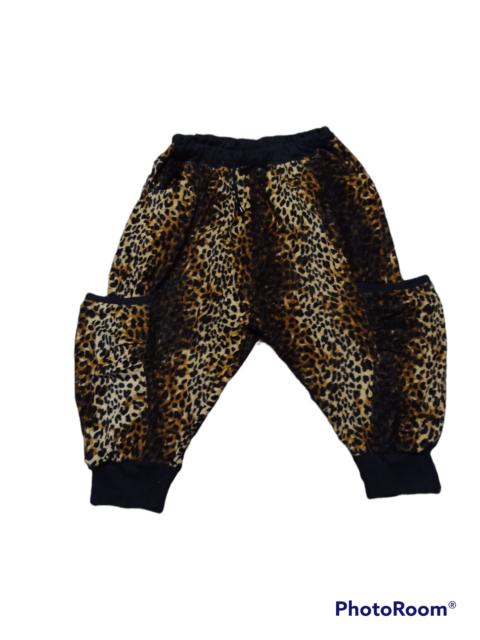 Other Designers Designer - Clash Ahead Leapord Cropped Pants