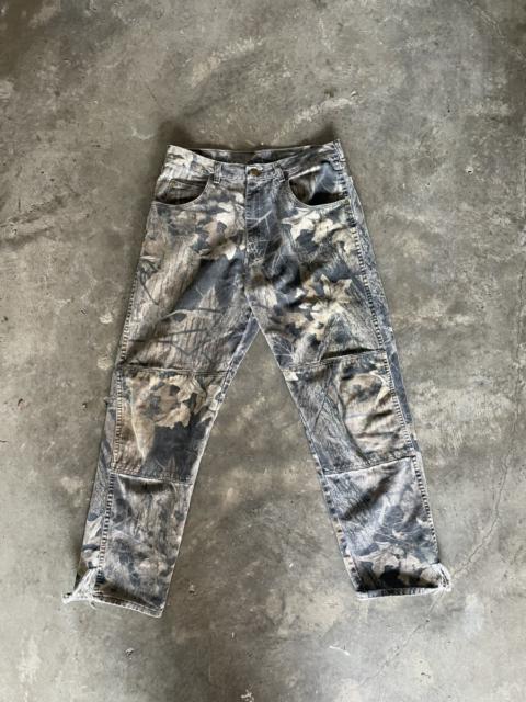 Other Designers Wrangler - Real tree camo double knee wrangler jeans