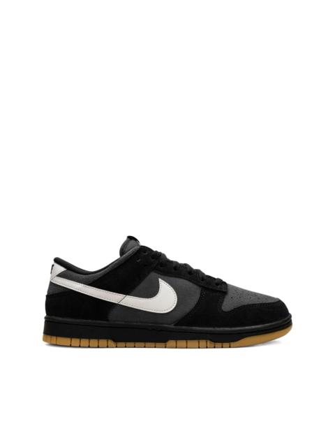 Dunk Low SE "Black/Grey/Gum" sneakers