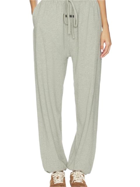 ESSENTIALS Classic Sweatpant