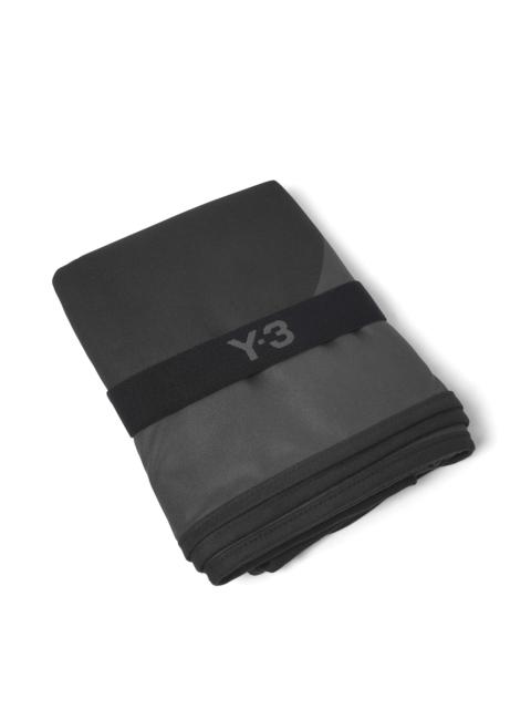 Y-3 Y-3 Towel in Black