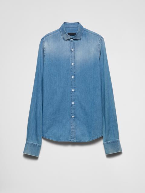 Lightweight denim shirt