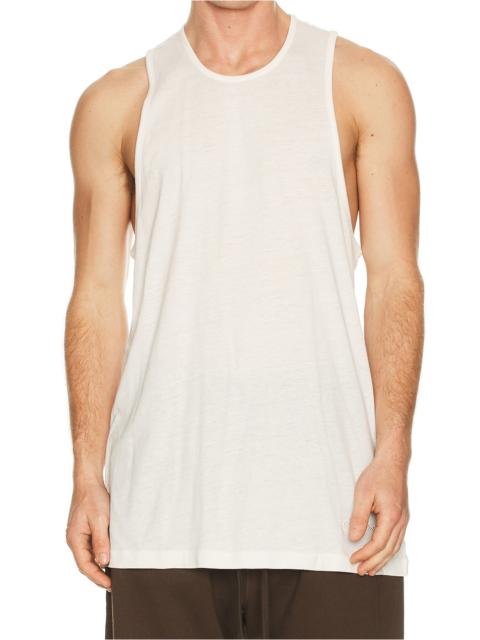 ESSENTIALS Essential Tank