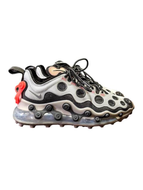 Nike Men's Grey and Black Trainers