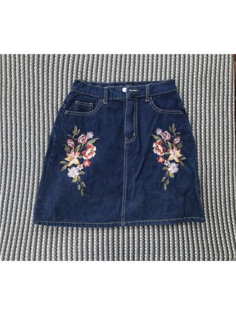 Other Designers Designer × Japanese Brand - Japanese Brand Floral Embroidery Mini Skirts