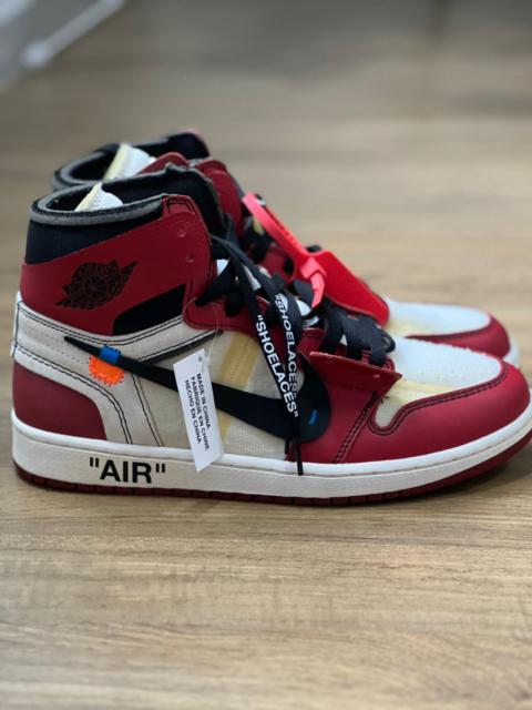 Nike Jordan 1 retro High off white Chicago