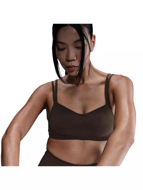 Nike Women's Dri-FIT Alate trace Light-Support Padded Sports Bra -Dk Brown
