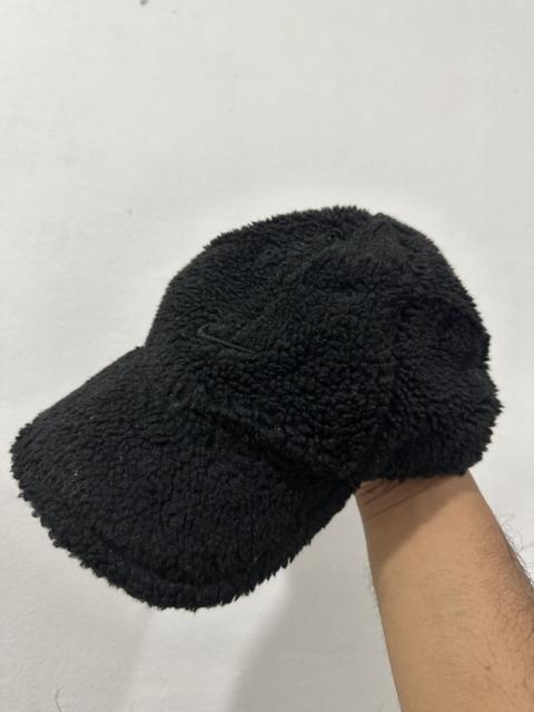 Nike Triple Black NIKE Sherpa Hat