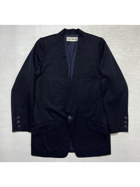 ISSEY MIYAKE Issey Miyake - Kimono Style Collarless Blazer