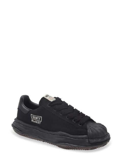 Maison MIHARAYASUHIRO Maison MIHARA YASUHIRO Blakey Original Sole Canvas Sneaker in Black/Black at Nordstrom