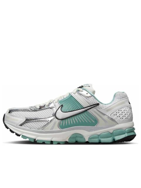Nike (WMNS) Nike Air Zoom Vomero 5 'White Cannon Wolf Grey Silver' HF1877-101