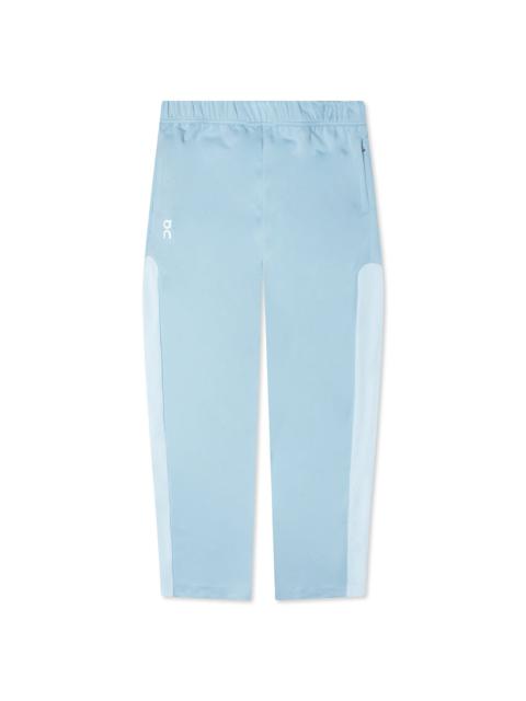 On ON X IKON TRACK PANTS - CHAMBRAY/CASCADE