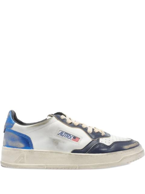 AUTRY "Sup Vintage Low" Leather Sneakers