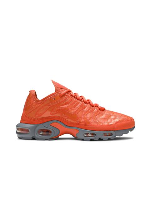 Nike Air Max Plus Deconstructed 'Total Orange'