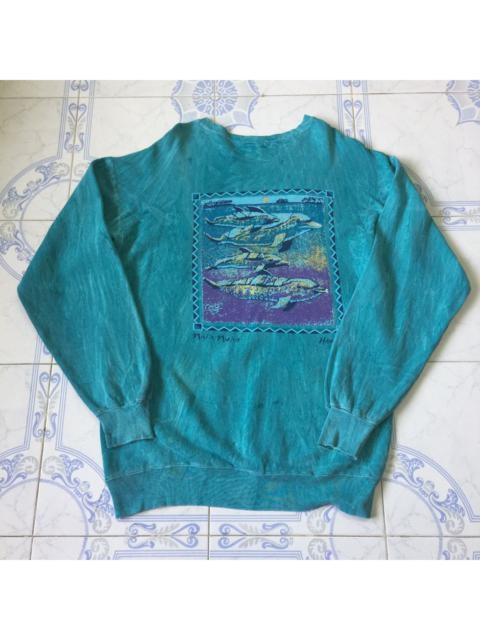 Other Designers Crazy Shirts - Vintage CRAZY SHIRT Sweatshirt Medium Maui Whale Hawaii Usa
