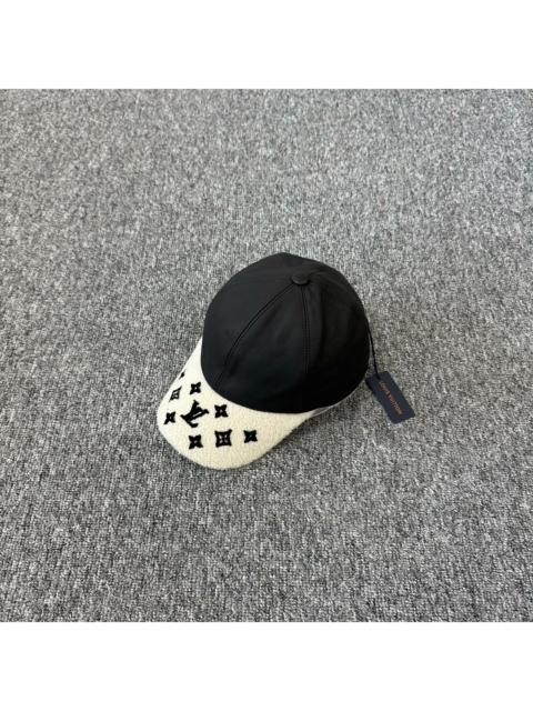 Louis Vuitton Louis Vuitton Calfskin Shearling Monogram Cap