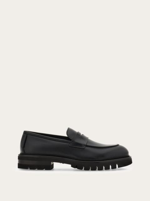FERRAGAMO Penny loafer