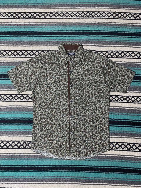 Other Designers 2000s Tornado Mart Floral Hidden Button Shirt