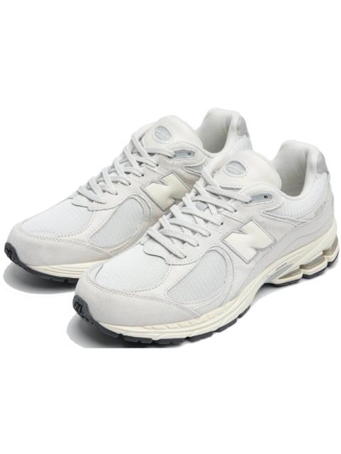 New Balance New Balance 2002R Linen Fog Rain Cloud