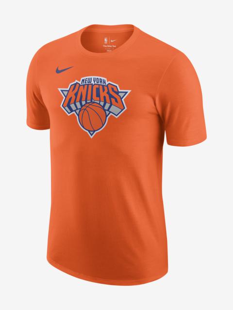 Nike New York Knicks Essential Nike Men's NBA T-Shirt