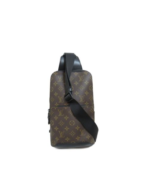 2021 Avenue Sling bag