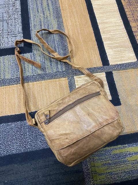 Other Designers Bag - Steals💥 Leather Sling Bag Very nice Design