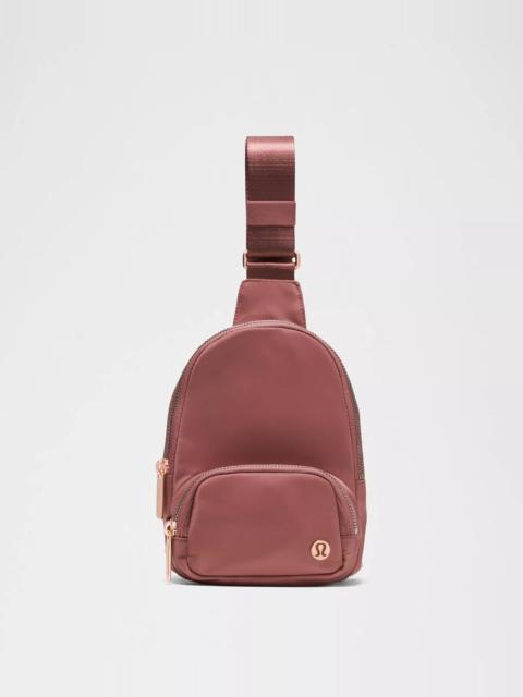 lululemon Everywhere Sling Bag Small 2L
