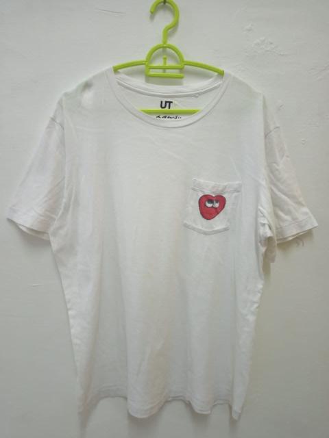 Other Designers Uniqlo - 💥💥Kaws Uniqlo pocket T