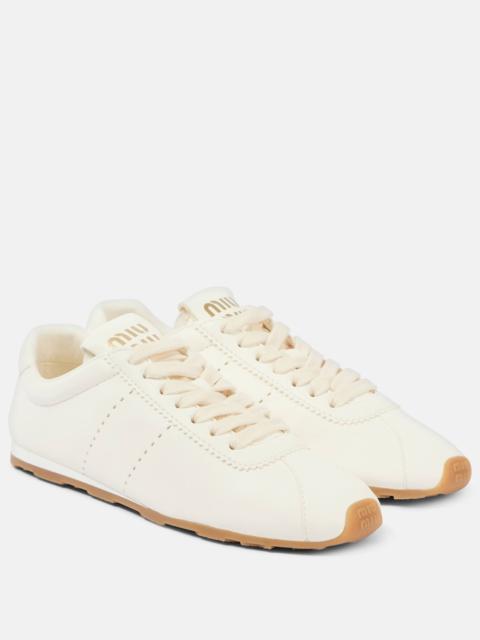 Leather sneakers