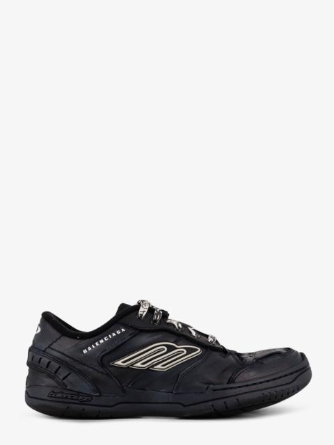 BALENCIAGA Balenciaga Men Hamptons Worn-Out Low-Top Leather Sneakers