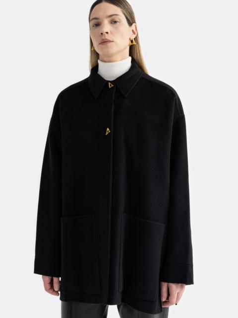 AERON CRANE
Silk blend coat