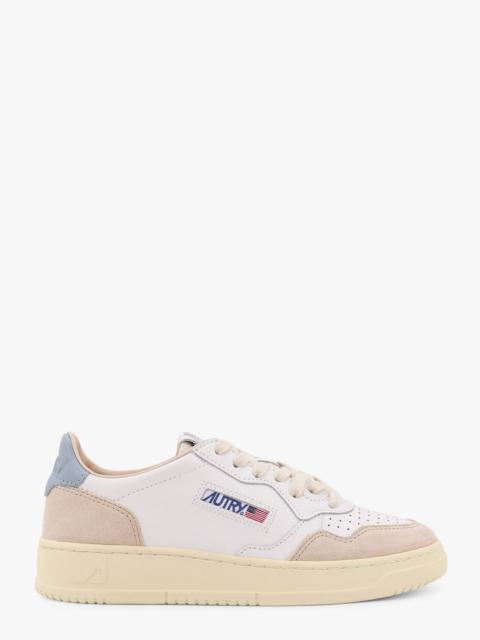 Medalist low leather sneakers