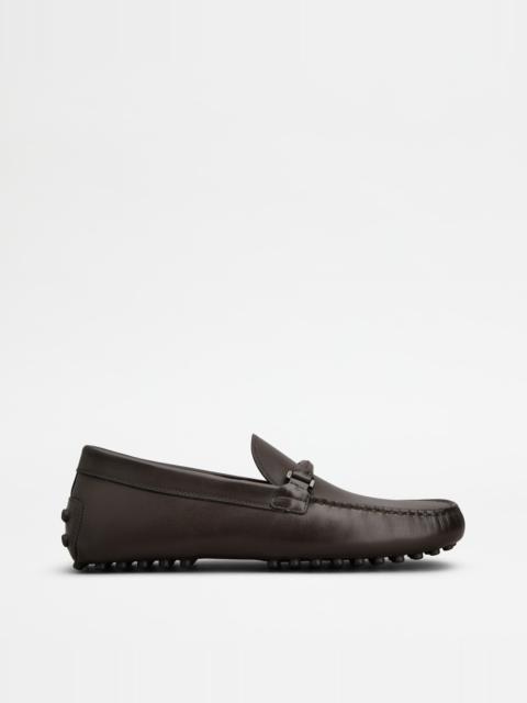 Tod's GOMMINO LOAFERS IN LEATHER - BROWN