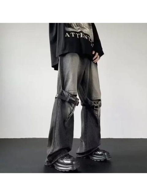 Distressed Denim - Belt Hollow Flare Vintage Design Jeans