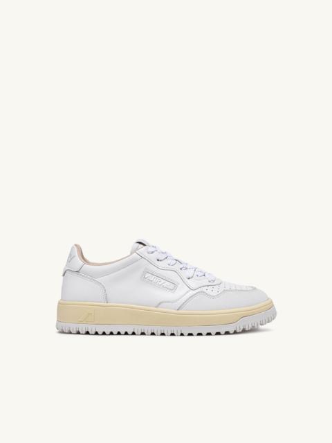 AUTRY GOLF LOW SNEAKERS IN WHITE LEATHER