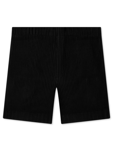 ISSEY MIYAKE JULY SHORTS - BLACK