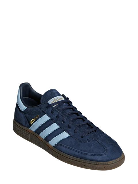 adidas adidas Gender Inclusive Handball Spezial Sneaker in Collegiate Navy/clear Sky/gum5 at Nordstrom