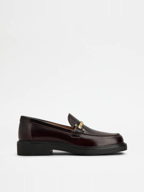 Tod's LOAFERS IN LEATHER - BURGUNDY