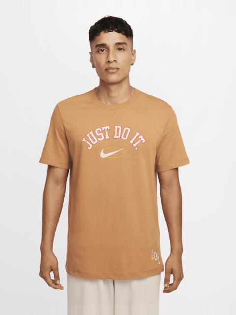 Nike Sportswear Men's T-Shirt