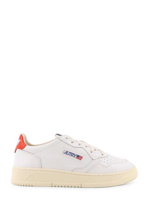 AUTRY Medalist Low Leather Sneakers