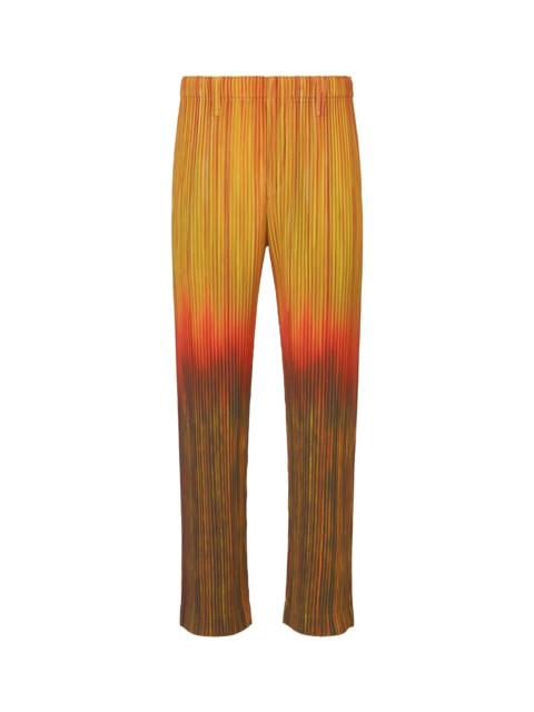 ISSEY MIYAKE PAINT BRUSH CLOSE-UP