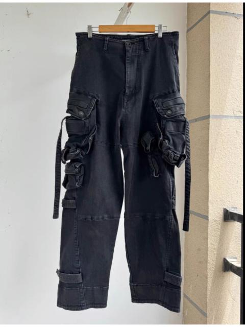 Julius Julius_7 FW21 Resilience Gasmask Cargo Pants