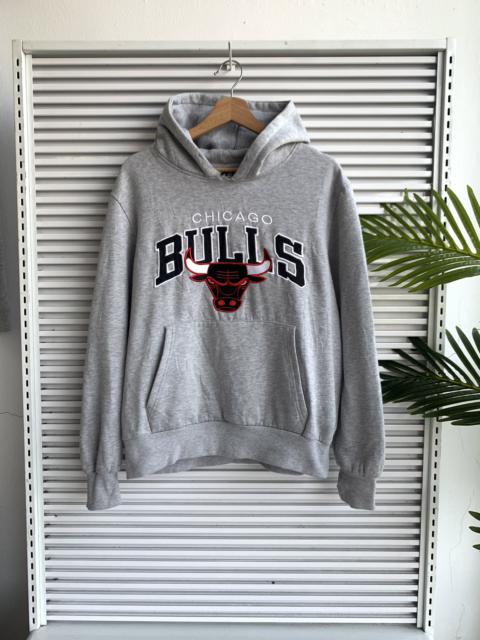 Other Designers Sportswear - Chicago Bulls Embroidered Pullover Hoodie
