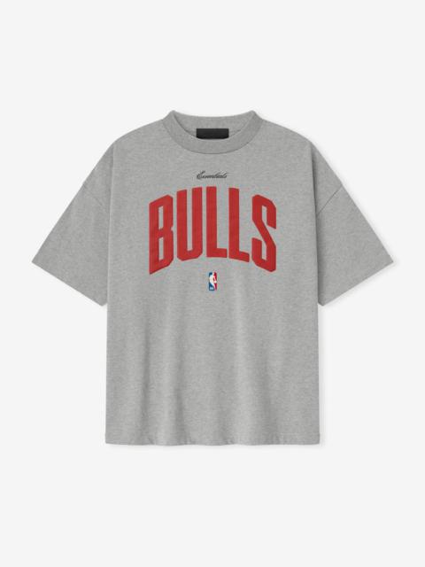ESSENTIALS Bulls 90s Tee