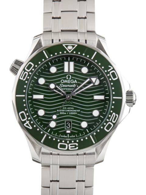 OMEGA Used Green Wave Dial Omega Seamaster Diver 300M