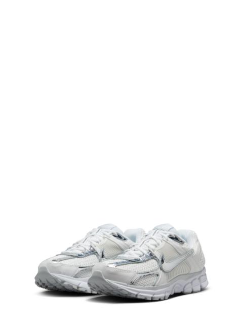 Nike Zoom Vomero 5 Sneaker in White/Silver at Nordstrom